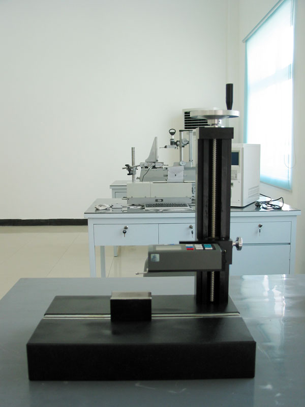 粗糙(cao)度儀-鷹牌(pai)軸承